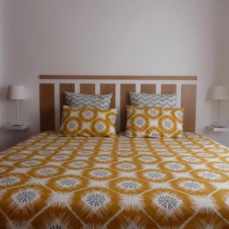Apartment Catia's Surf, Golf, Beach & Pool House Amoreira (Leiria)